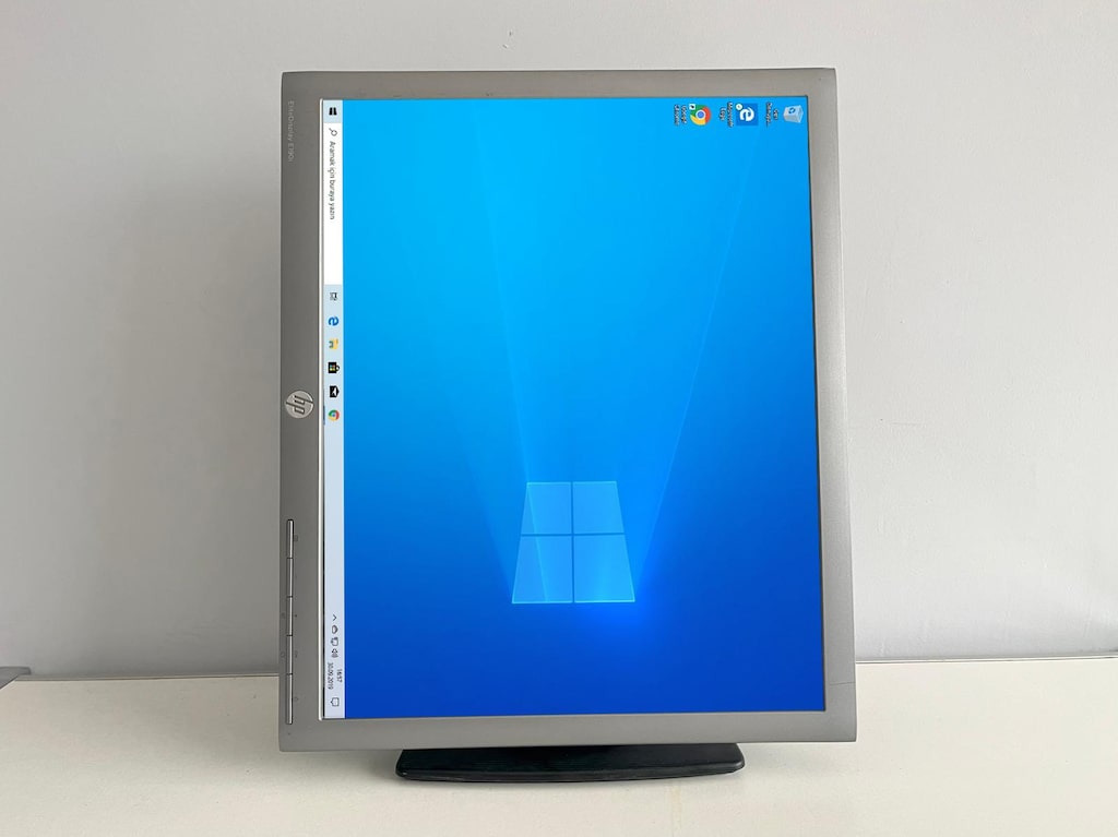 Dell Vostro İ5 4570s 8Gb Ram 128Gb Ssd 120Gb Hdd 19"Pivot Monitör - 8