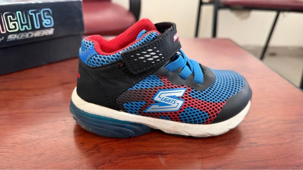 SKECHERS IŞIKLI 26 NUMARA ERKEK AYAKKABI - 4