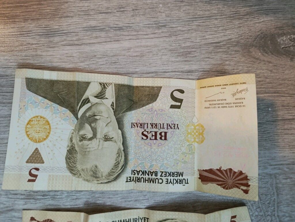 3 adet 5 Türk lirası - 2