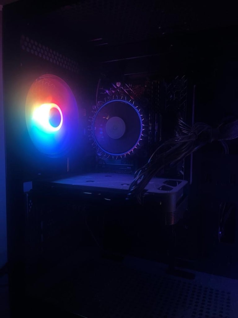 EXPER - Intel i5 12400F / RTX 4060 8GB / 16GB RAM + - 2