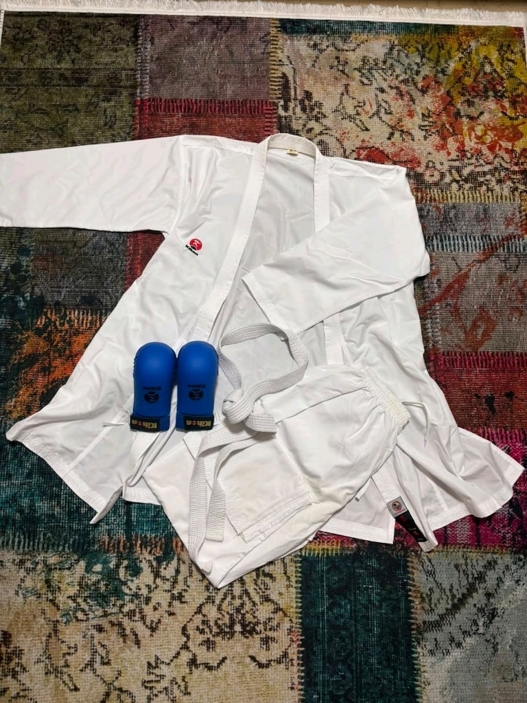 kihon marka karate elbisesi (eldiven ile)