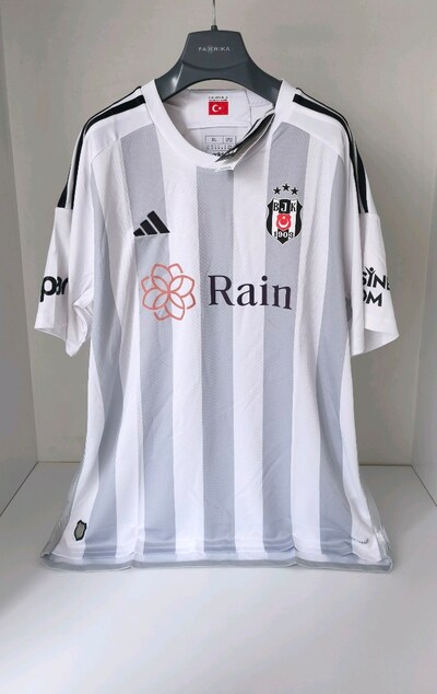 Beşiktaş 23/24 adidas orjinal forma. XL. SON FİYAT