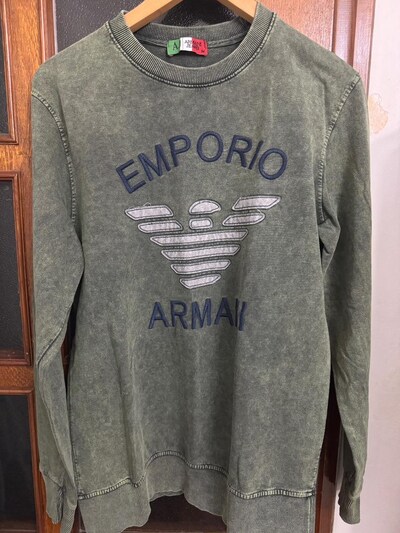 Emporio Armani Sweatshirt M Beden Orjinal (2. El)