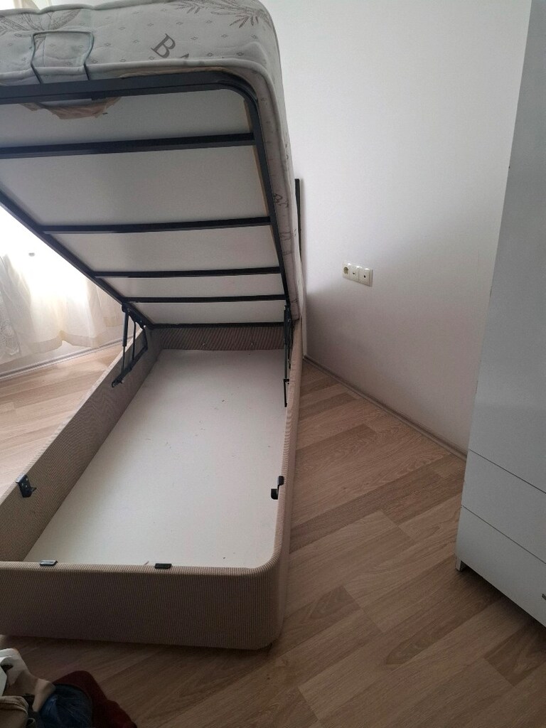 tek kişilik baza baslik yatak set sifir ayarinda çok temiz yatakta tmz - 2