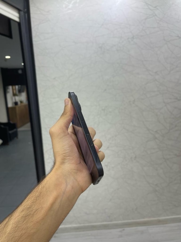İphone 16 - 4