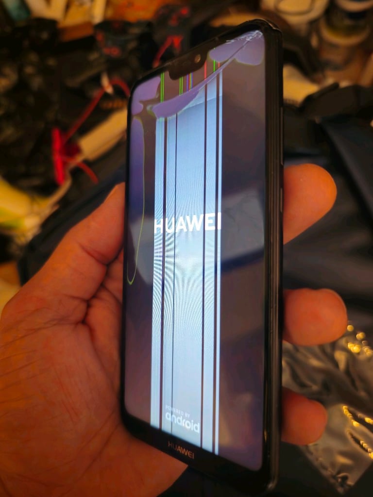 Huawei p Smart 2019 64 GB ekran kırık Türkiye cihazı - 3