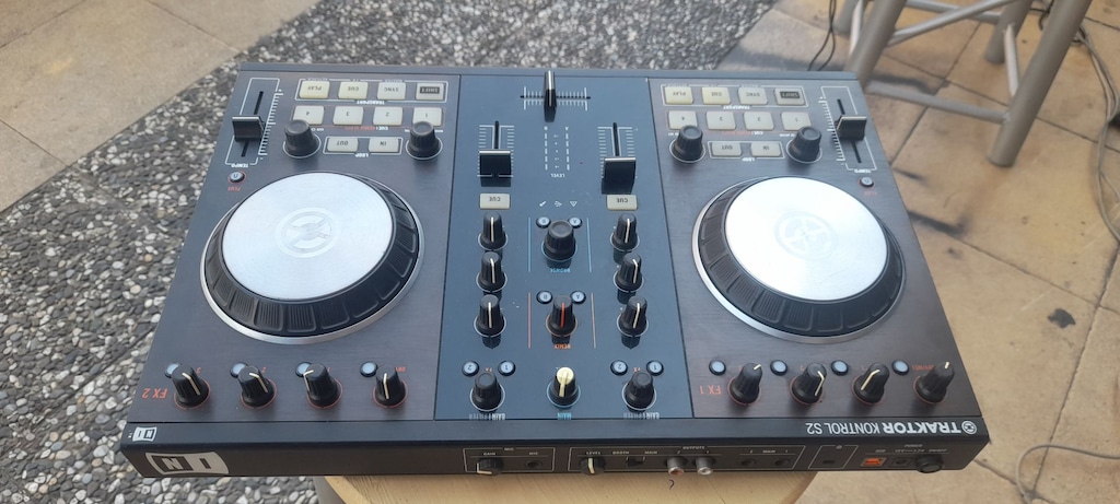 TRAKTÖR KONTROL S2 MK2 DJ KONTROLLER - 15000 TL - 5