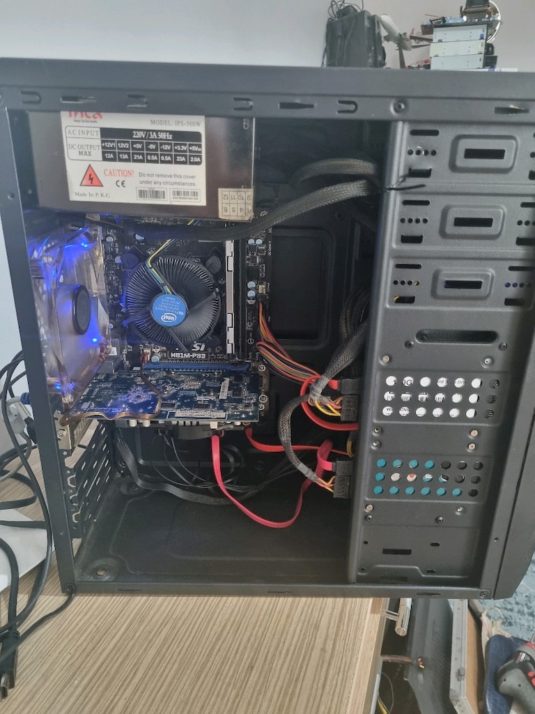SATILIK XEON 4.NCÜ NESİL İŞLEMCİLİ KASA 8 gb rem - 3