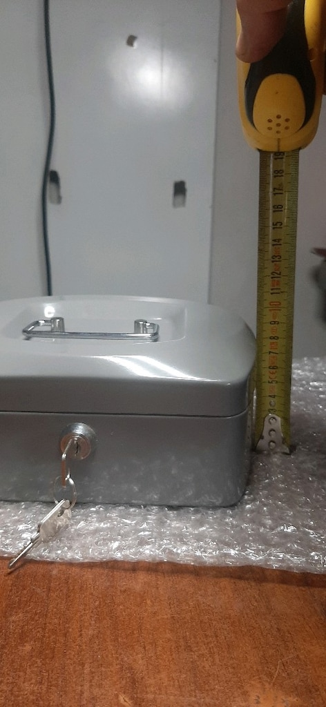 MERAKLISINA.. AVRUPA ANAHTARLI METAL KÜÇÜK KASA.. DAHA HİÇ - 11