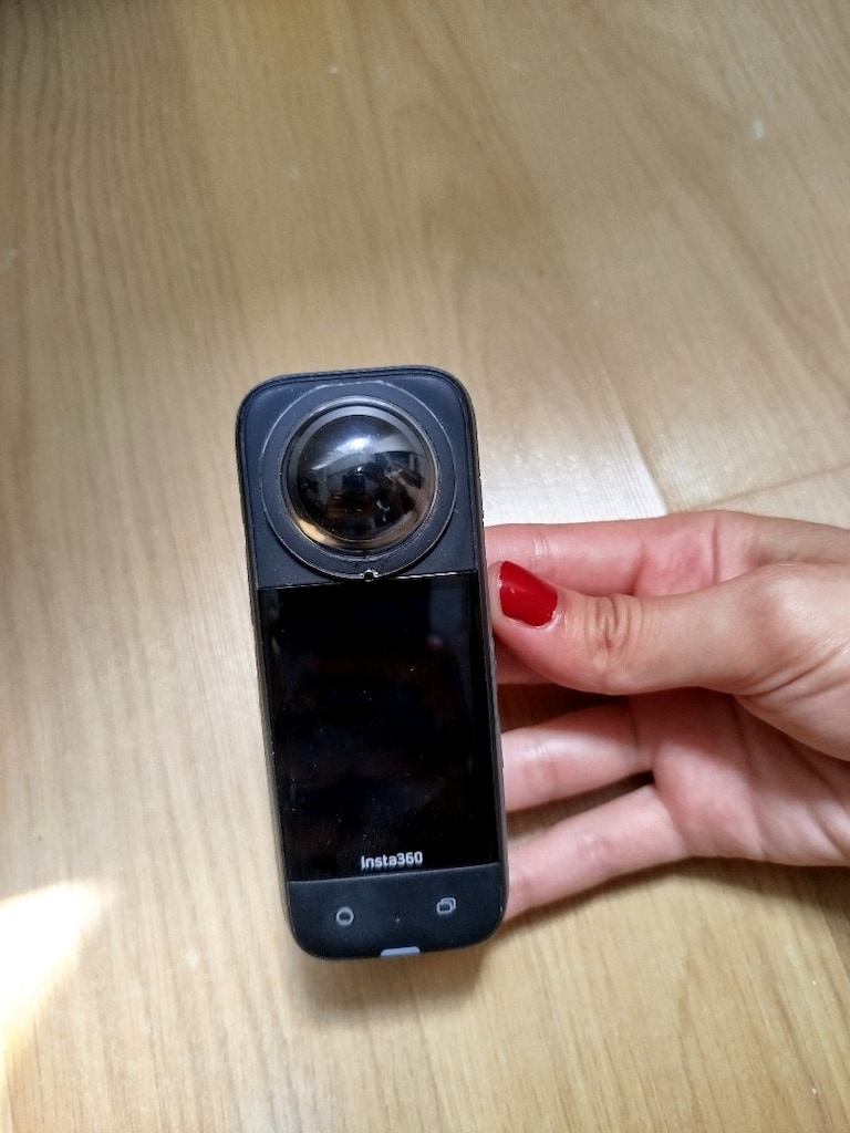 insta360 x3 - 4