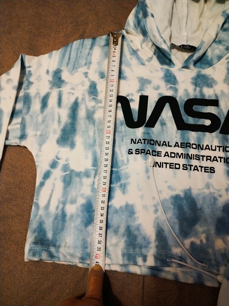 Kapüşonlu kadın sweatshirt - 3