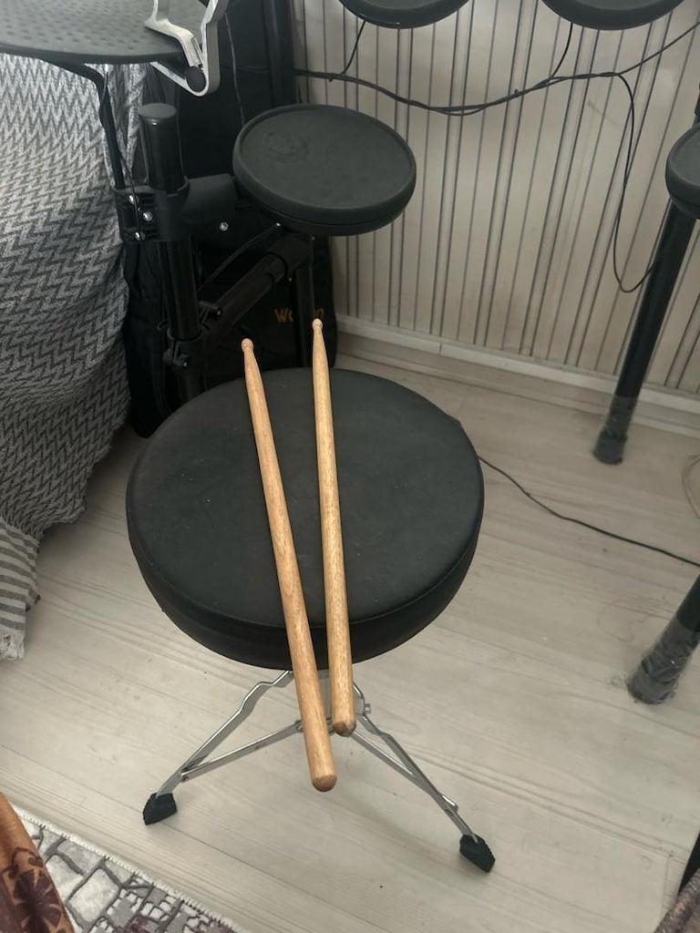 Yamaha DTX402 Davul Seti - 2