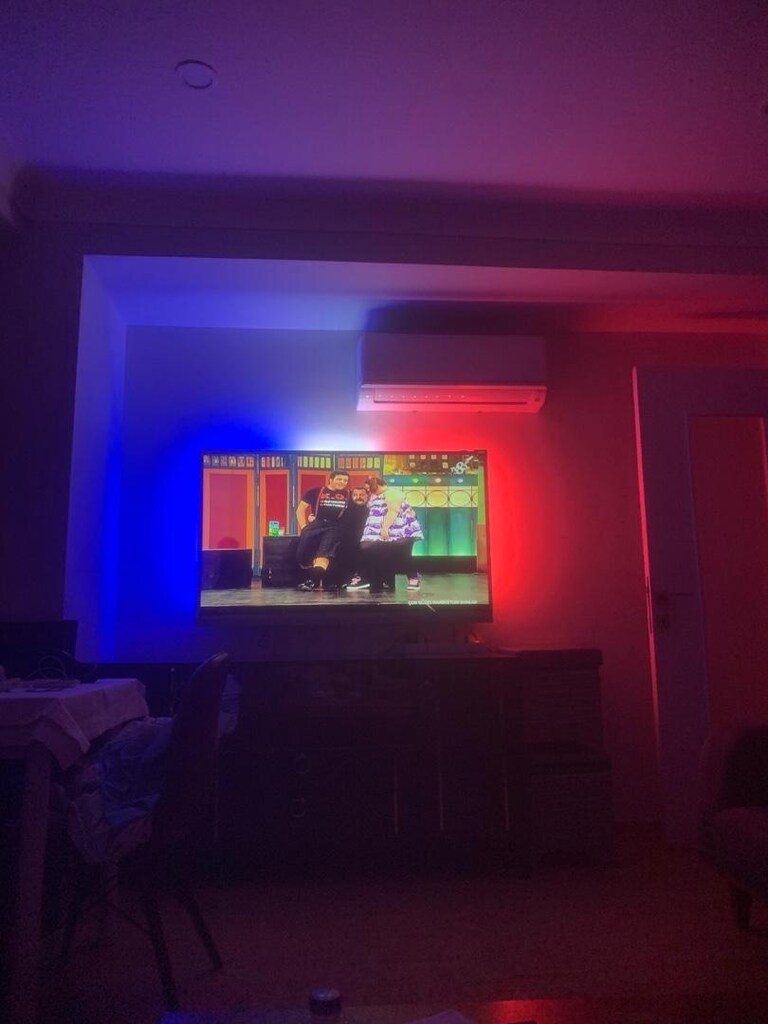 PHLİPS AMBLİGHT 3 55 İNÇ TV SMART - 9