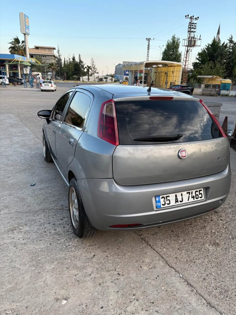 Temiz Aile Aracı Punto - 4