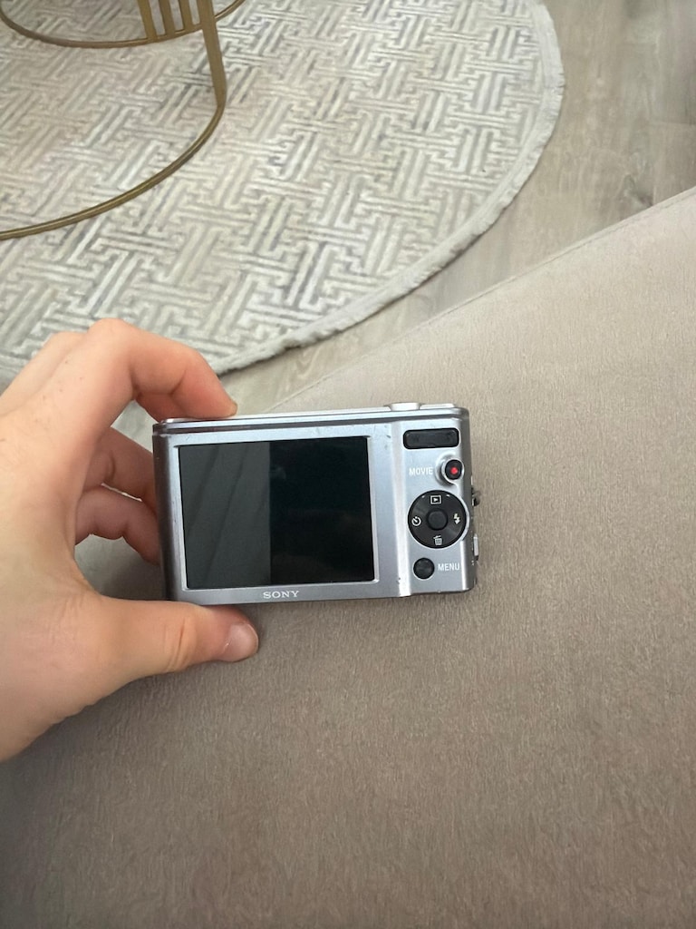 Sony Cybershot DSC-W810 Dijital Fotoğraf Makinası - 6