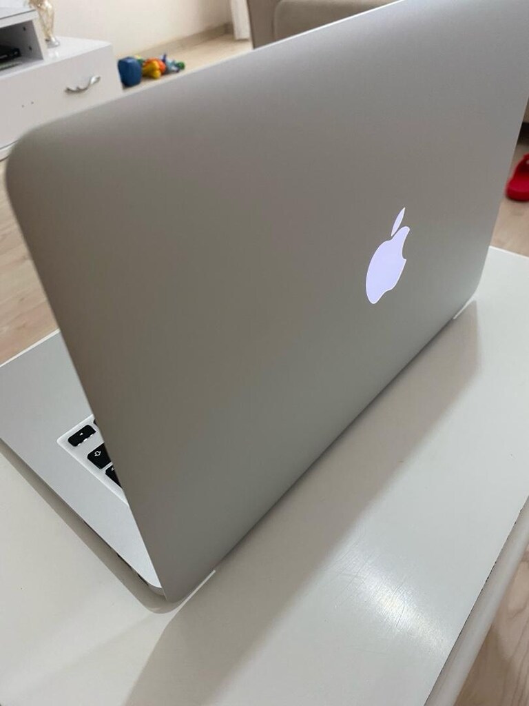 MacBookAir 2015 13,3 inç ekran - 4