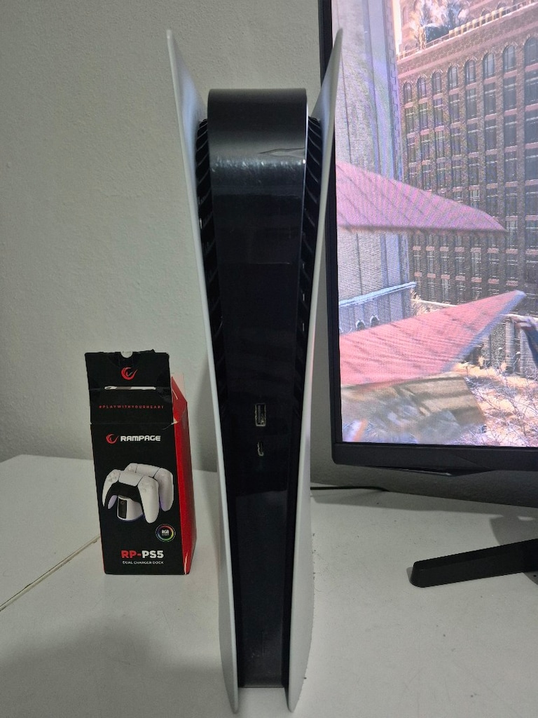 PS5 + 2 KOL + PORTAL + STAND - 5