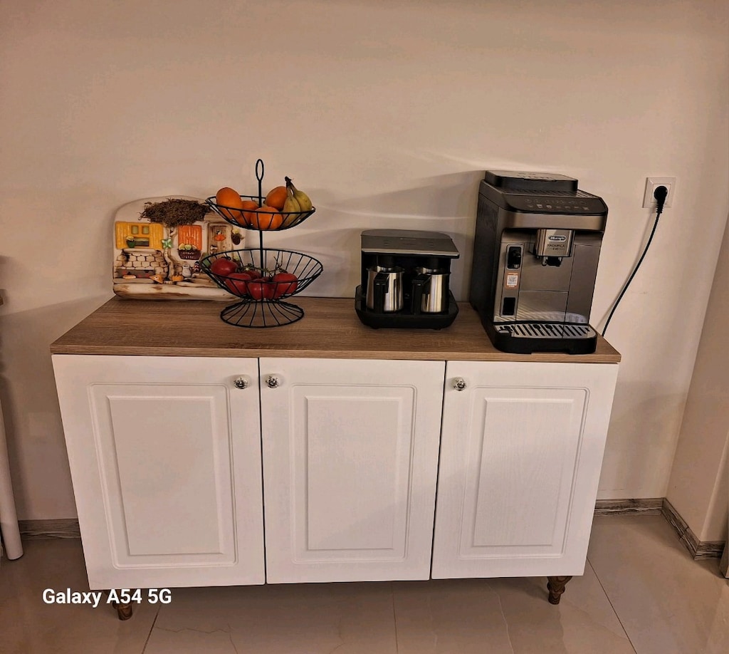 3 Kapaklı Çok Amaçlı Dolap - 2