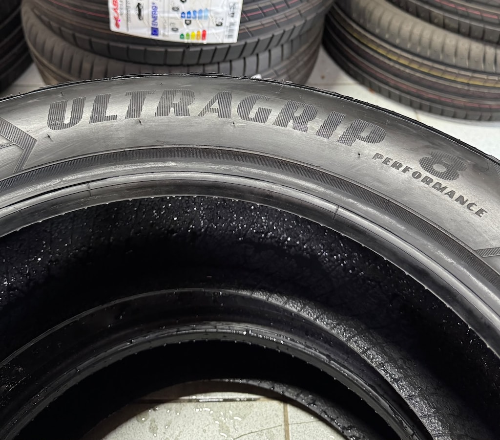 215/60R17 GOODYEAR ULTRAGRIP 8 PERFORMANCE MS KIŞLIK 1AYLIK - 5