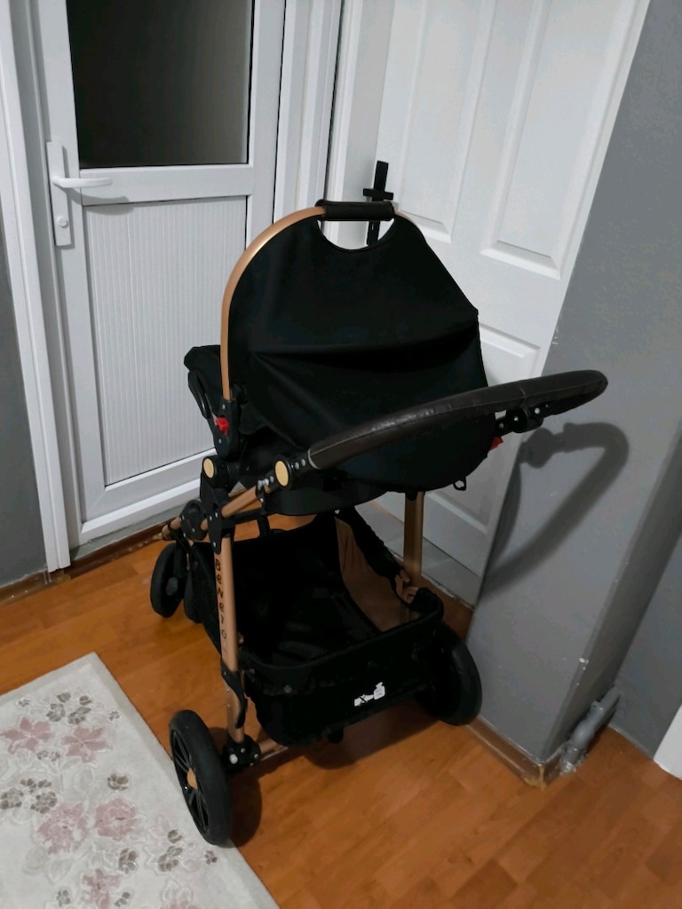 BENETTO BEBEK ARABASI - 6