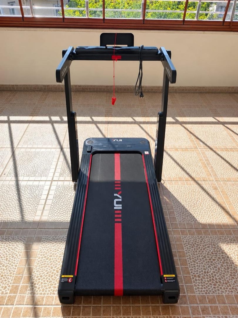 YUI X24 Pro Max 2.5 HP – 14 KM–120 KG – Katlanabilir Akıllı koşu Bandı - 3