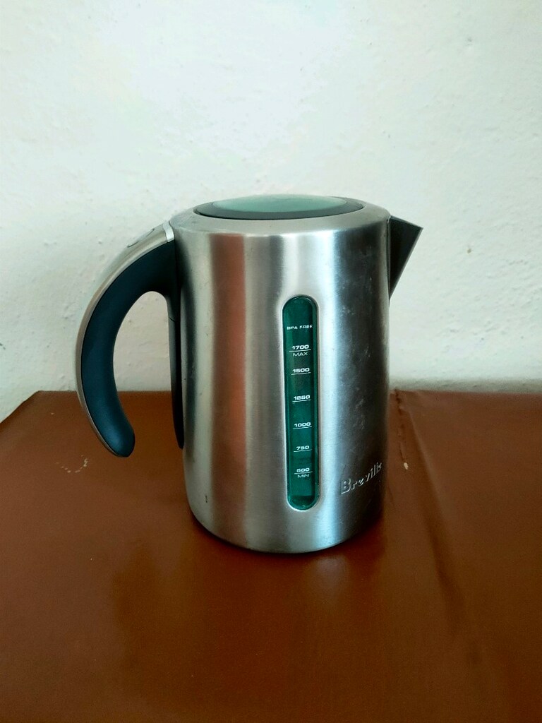 Breville BKE820 Çay Makinesi su haznesi - 10