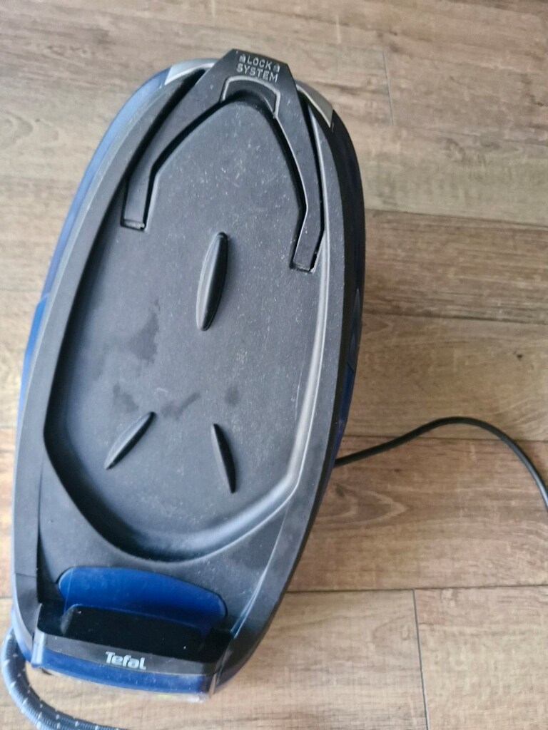 Tefal Pro Express Care buhar kazanlı ütü 7 bar - 9