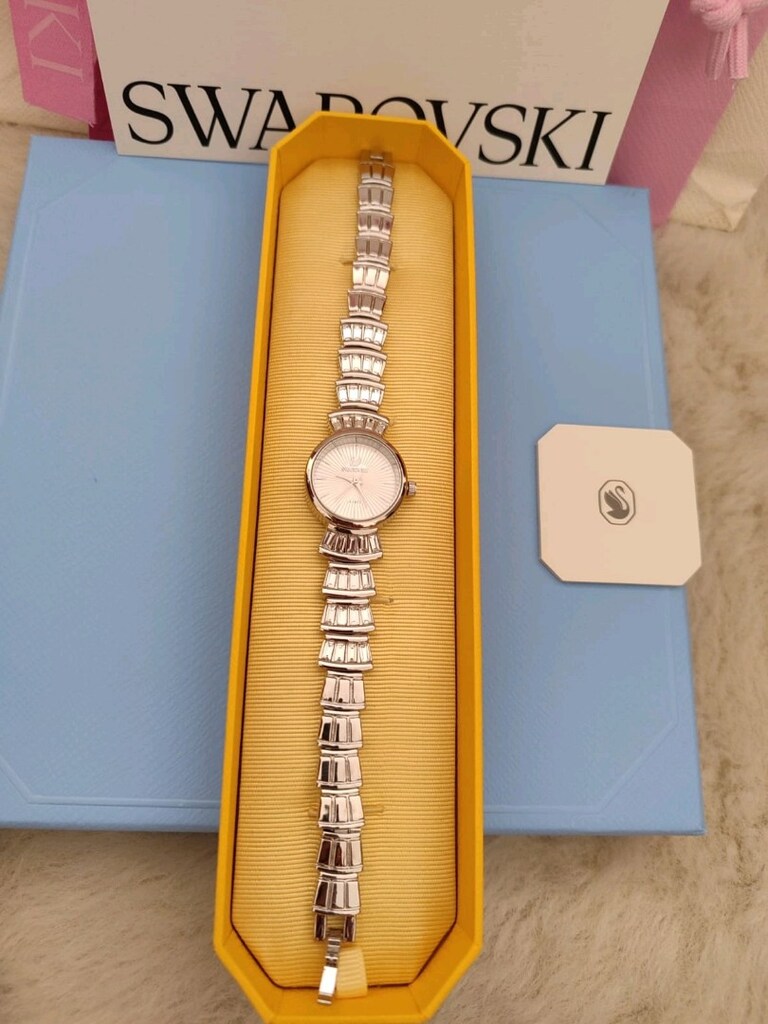 Swarovski Silver Kasa Beyaz Kadran Taşlı Saat - 4