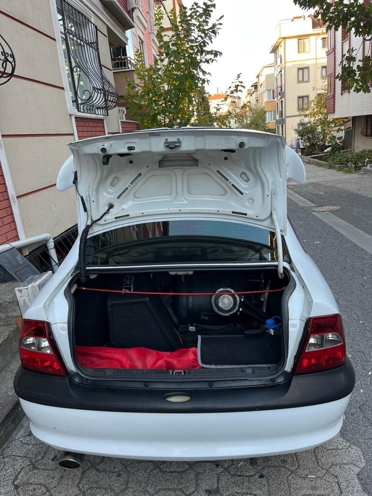 VECTRA B 98 2.0 GLS - 2