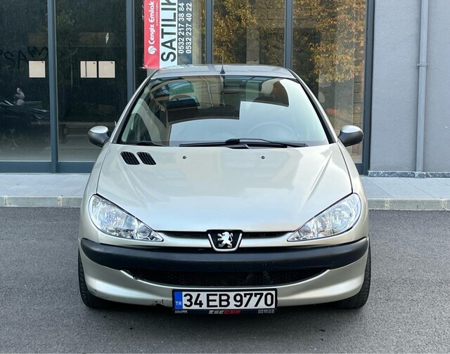 Peugeot 206+