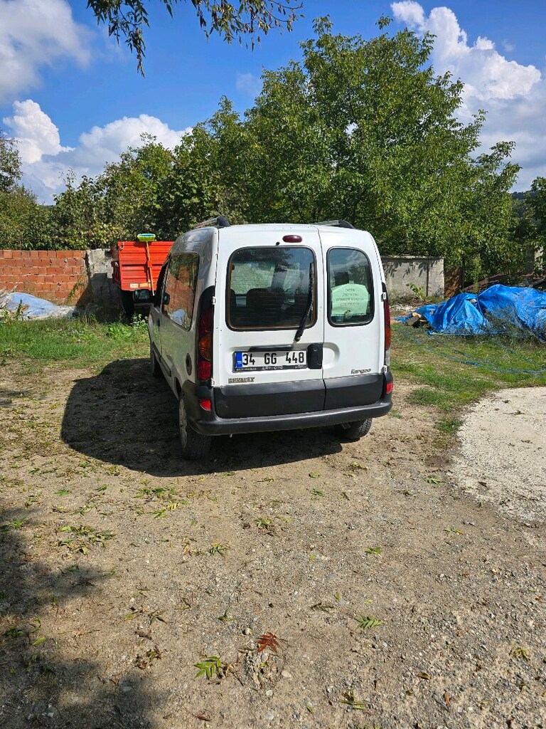2002 hususi kango - 2