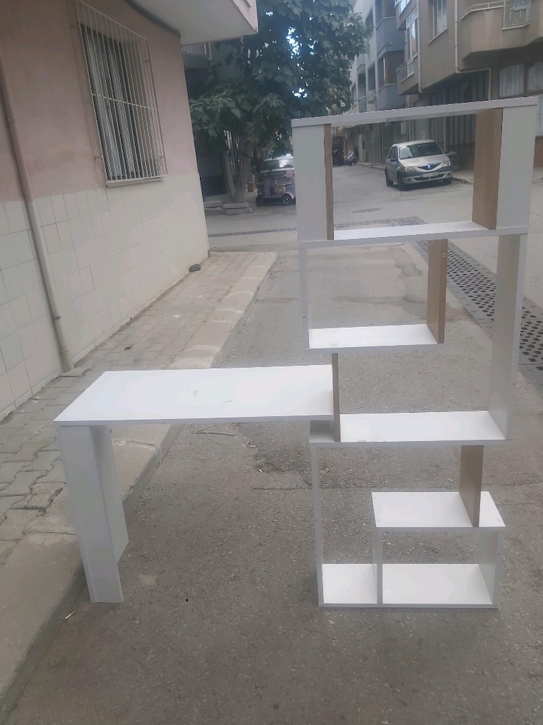 bilgisayar çalışma masası komedinin 2 sinin fiyatidir - 2