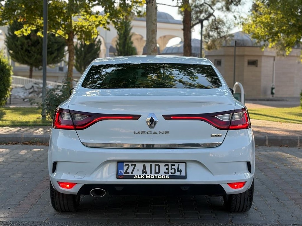 SAHİBİNDEN 2017 MEGANE 1.5 dCi ICON+HAYALET+K.AYNA+MASAJLI KOLTUK - 4