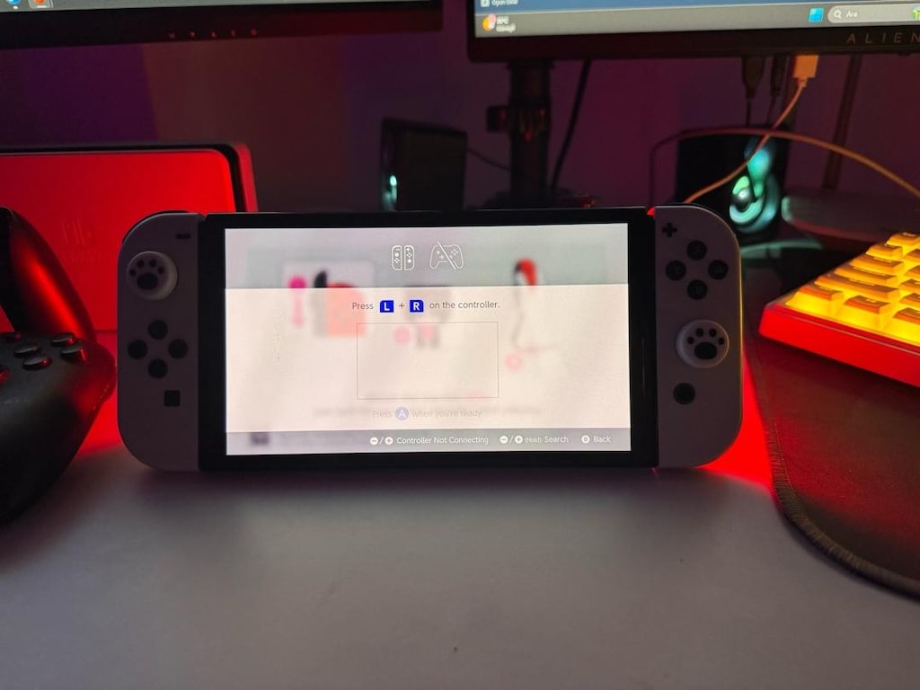 Nintendo Switch OLED (Çipli) - 6