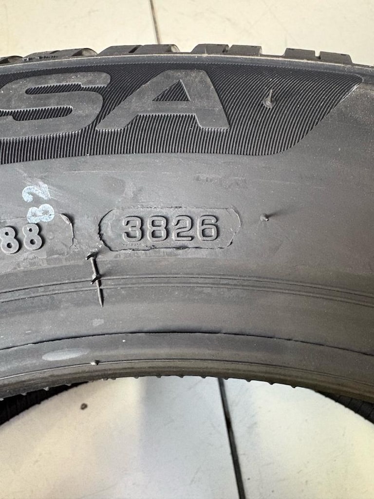 215/55R17 XL Lassa Snoways 5 Kışlık - 2