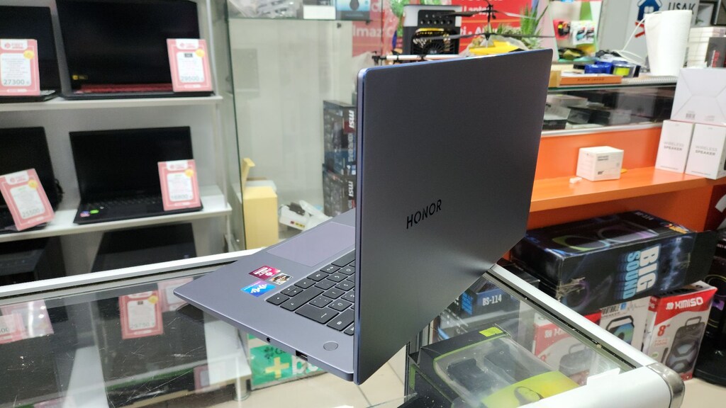 ABT BİLİŞİM –Honor MagicBook 15 Ryzen 5 3500U 8 GB DDR4 full hd Laptop - 8