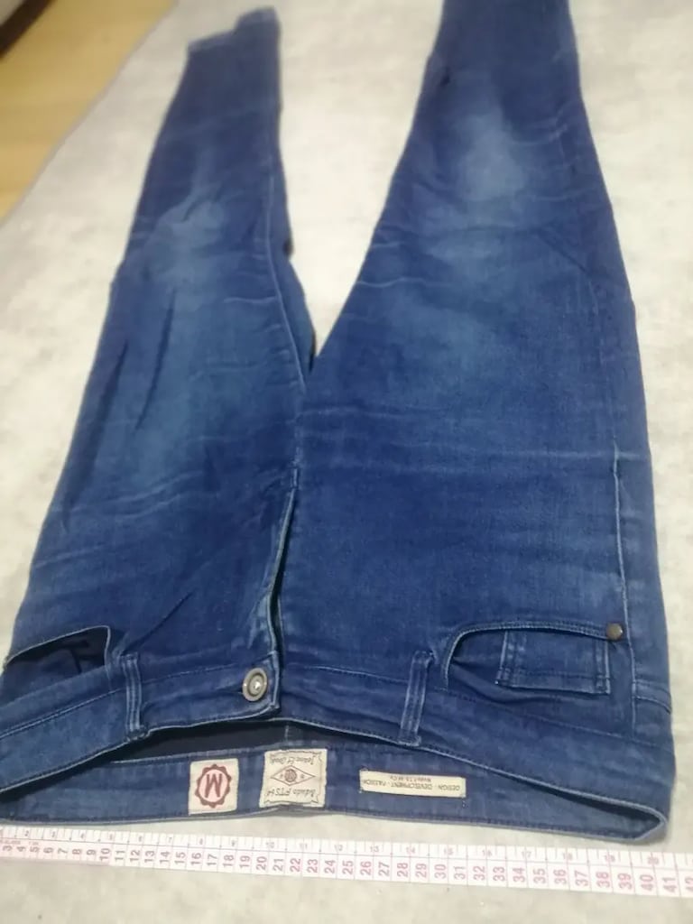 BAYAN JEAN PANTOLON