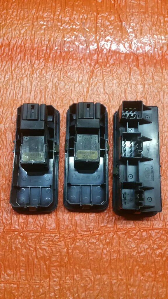 LAND RANGE ROVER SPORT DİSCOVERY 3 CAM KONTROL DÜĞMELERİ ANAHTAR - 2