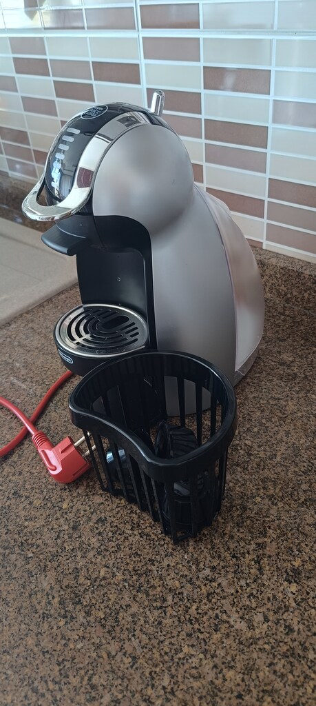Nescafe Dolce Gusto Genio 2 Kapsül Kahve Makinesi - 3