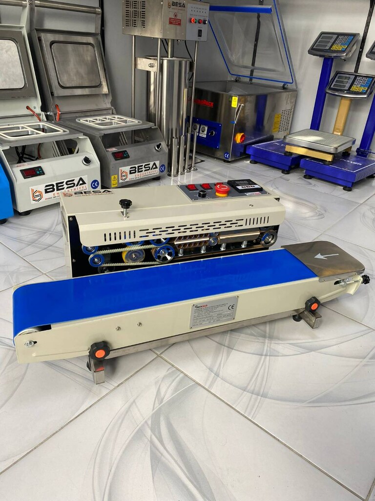 Yürüyen Bantlı Konveyörlü Poşet Yapıştırma Makinesi - 2