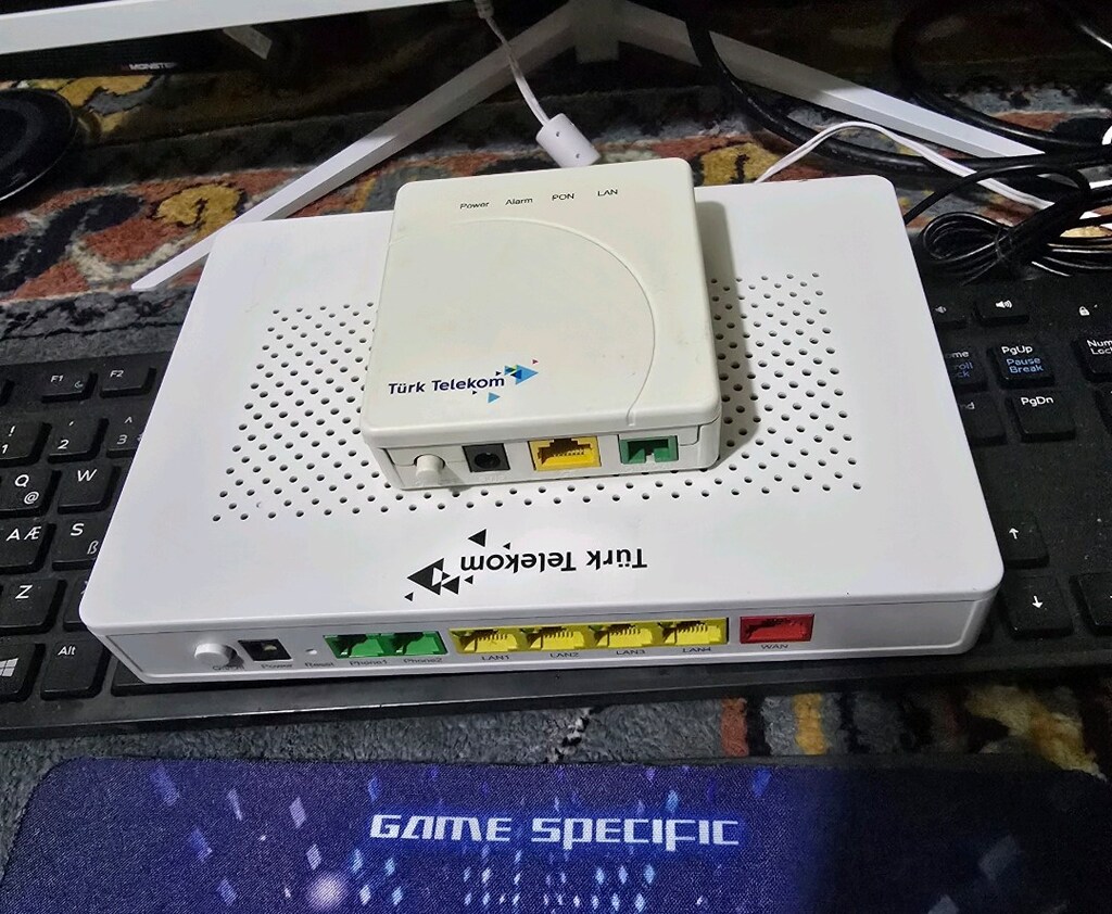 ZYXEL FİBER MODEM - 2