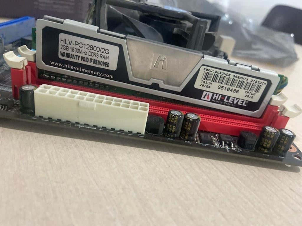 intel Anakart - 4