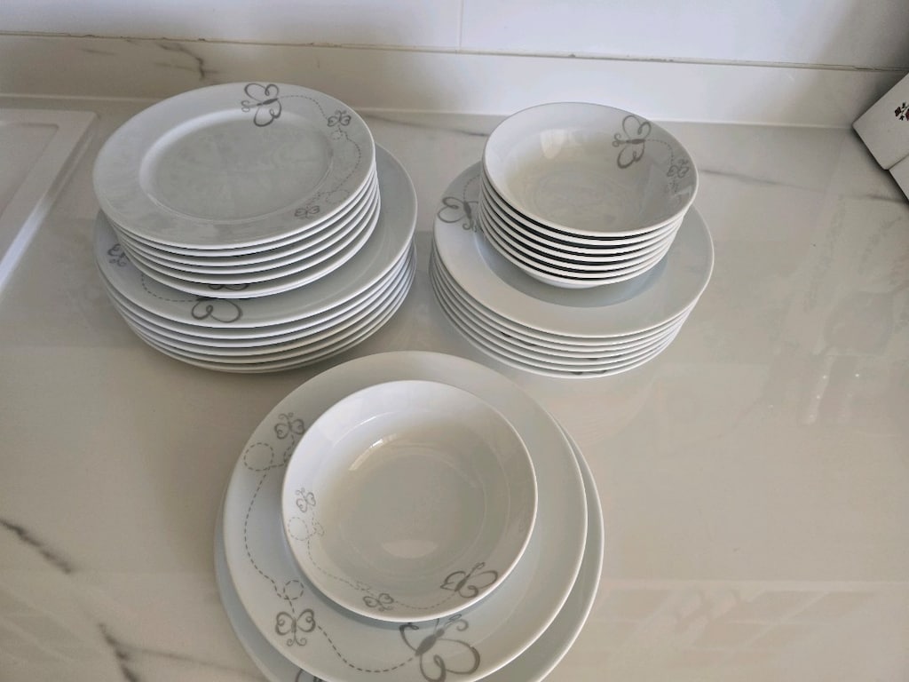 32 parça 8 kişilik güral porselen yemek tk. - 3