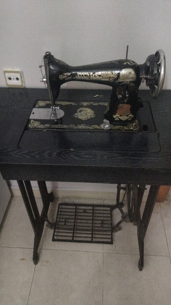 dikiş makinası satılık antika en az 50yillik - 3