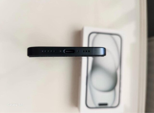 iPhone 15