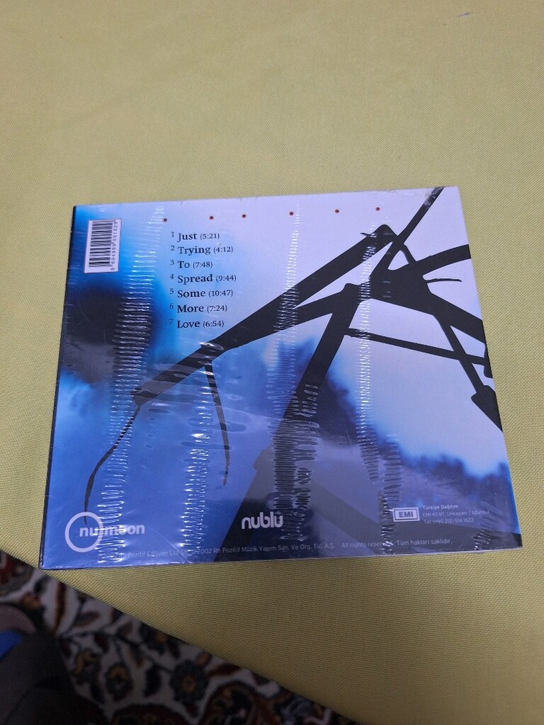 LOVETRİO açılmamış paketinde - 2