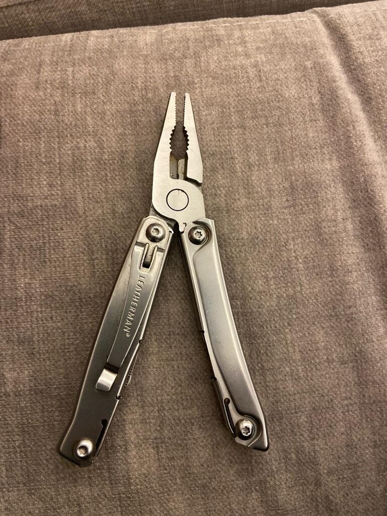 leatherman rev - 2