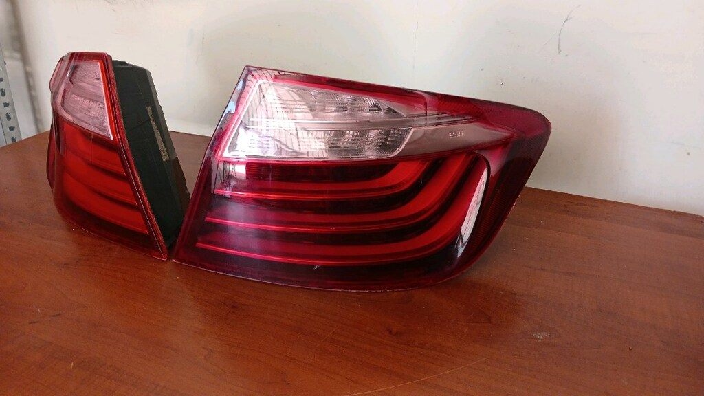 BMW F10 LCİ SAĞ SOL STOP ORJİNAL ÇIKMA KARGO OLUR - 2