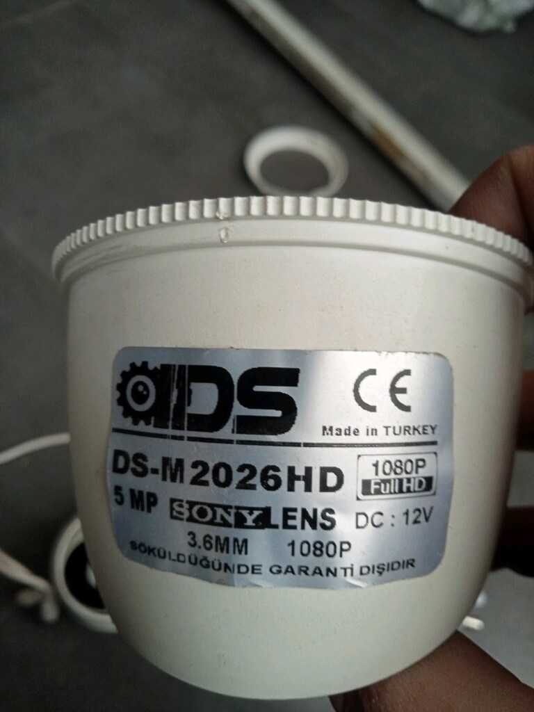 3 Adet Camera Hepsi 800 TL - 2