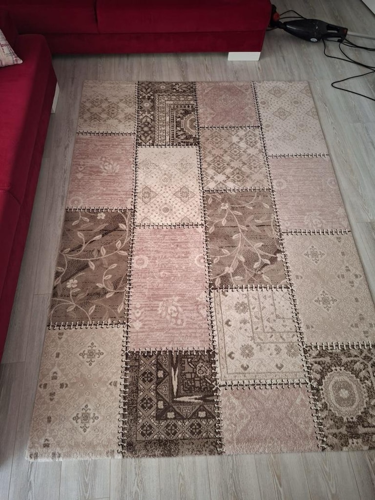 Tertemiz modern desenli halı